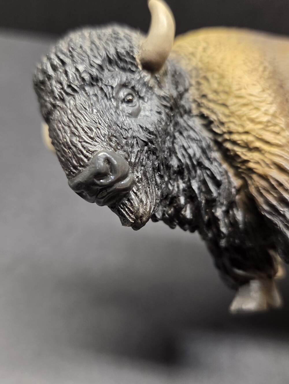 2004 Schleich American BUFFALO BISON Wildlife Series #14349 Retired